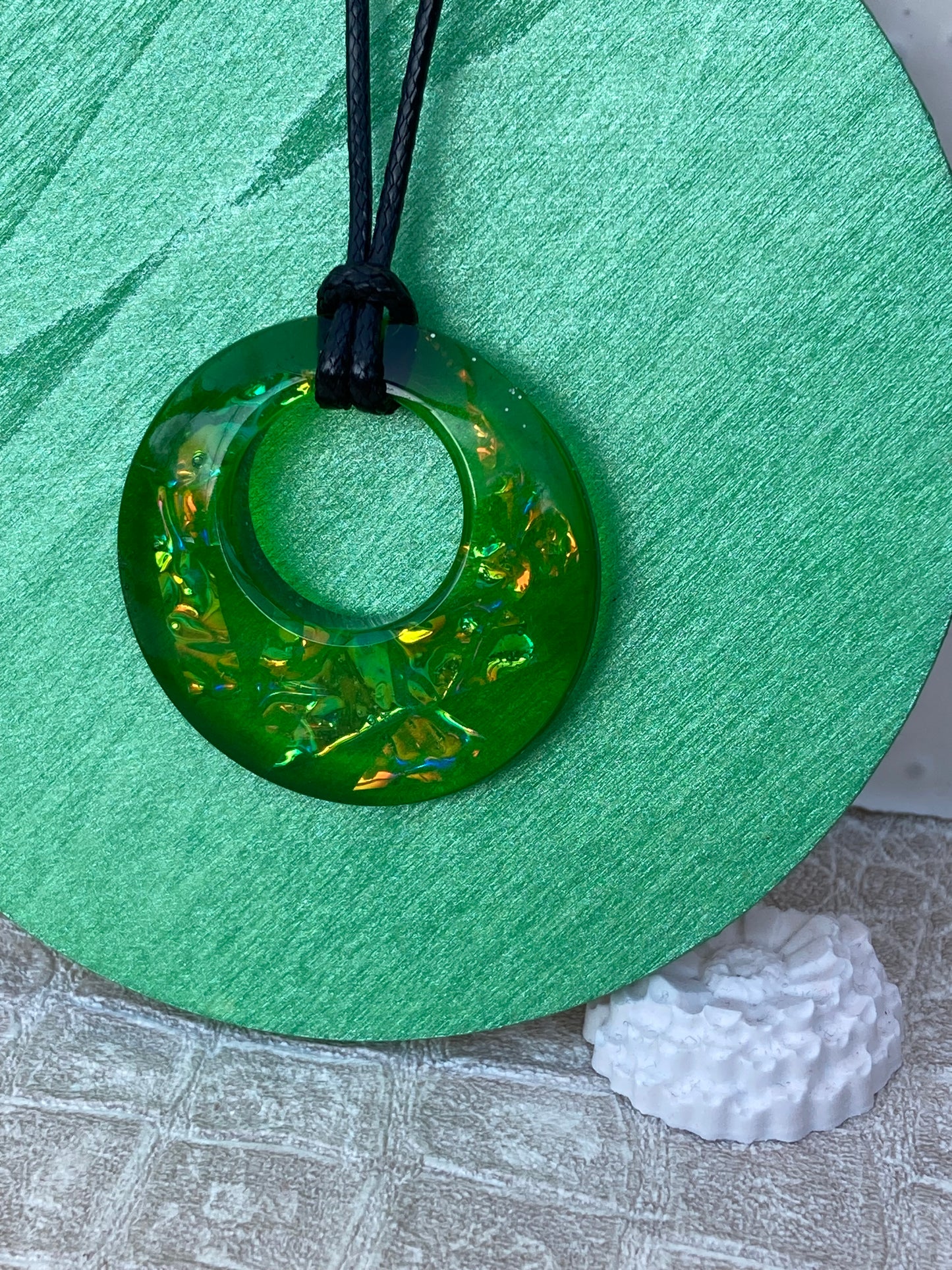 Modern, classic, minimalist necklace